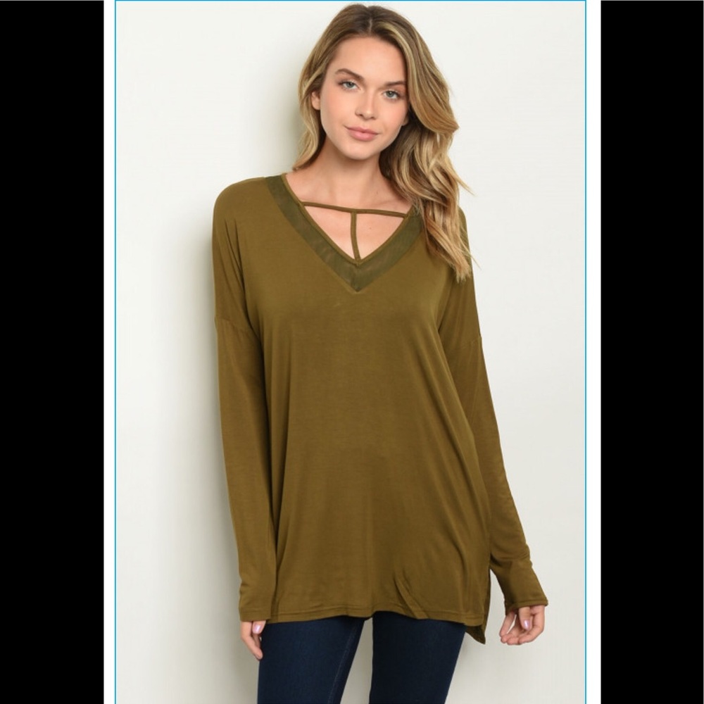 ❤️pretty olive top - Picture 2 of 4